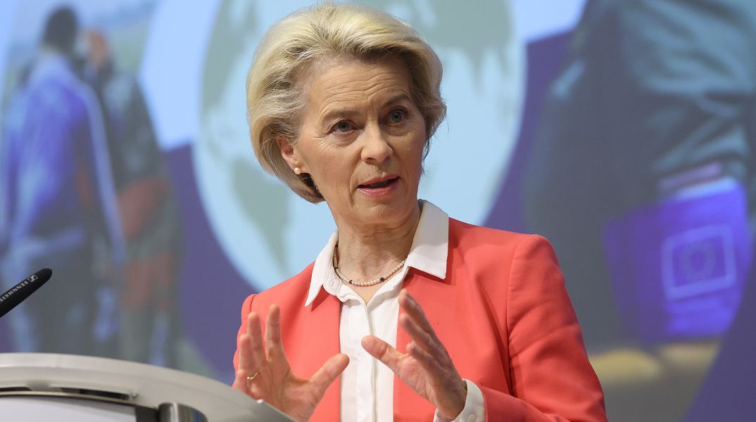 ΕΕ: Για αυστηρότερες κυρώσεις κατά των διακινητών μεταναστών και ενιαίο ευρωπαϊκό κέντρο συντονισμού έκανε λόγο η Ούρσουλα φον ντερ Λάιεν.