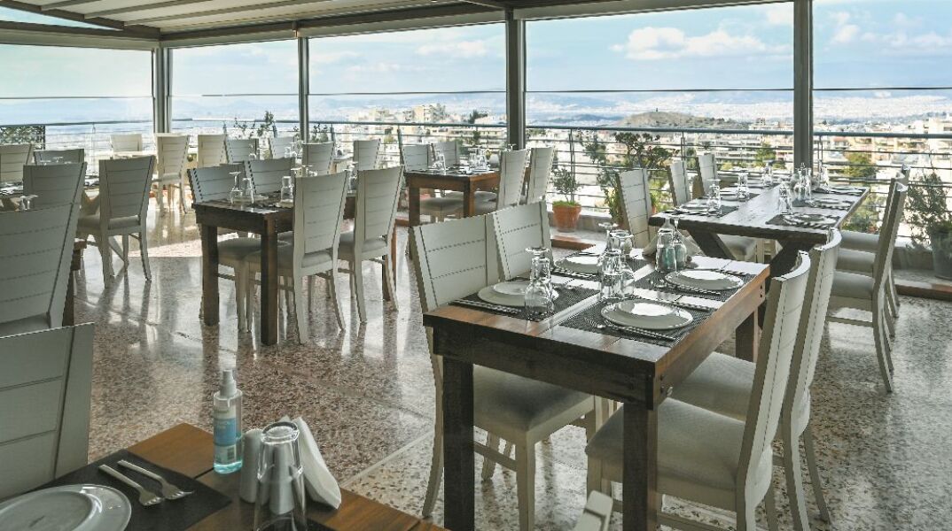 Μπαλκόνι στις Κυκλάδες