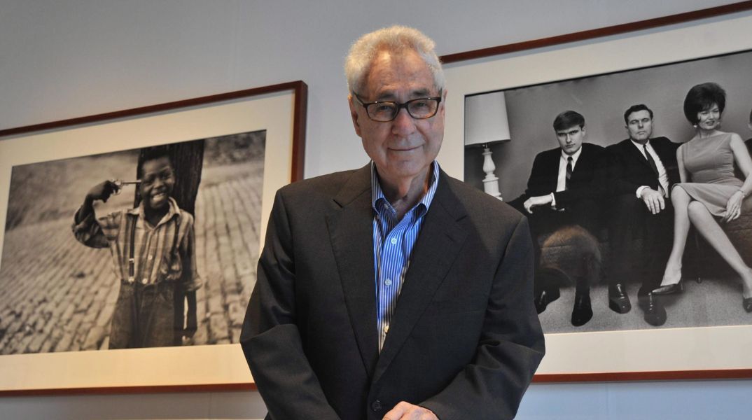 Έλιοτ Έργουιτ: Πέθανε σε ηλικία 95 ετών ο φωτογράφος των πολιτικών και της ποπ κουλτούρας της Αμερικής - Η σπουδαία σταδιοδρομία και εμβληματικές εικόνες του. 