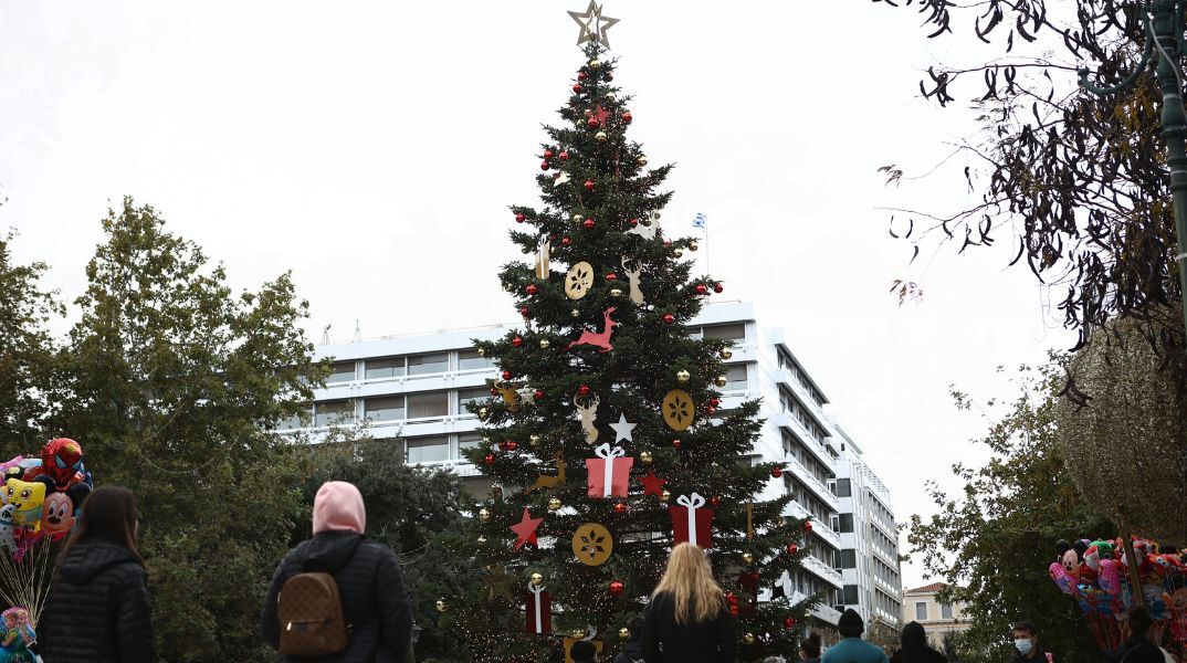Επιταγή ακρίβειας: Ποιοι θα λάβουν 150-200 ευρώ  που θα δοθoύν τα Χριστούγεννα