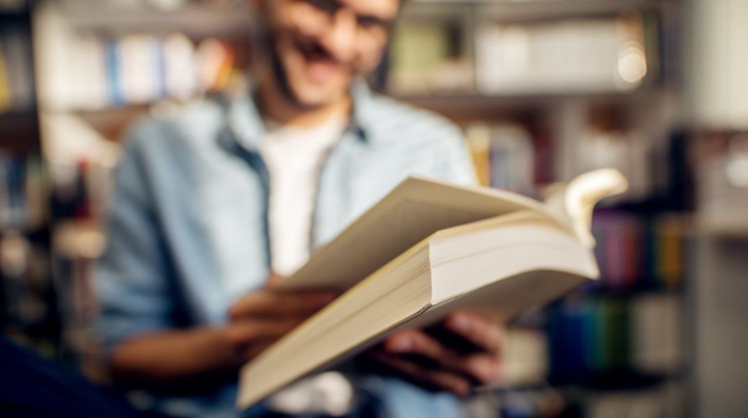 Rizz: Λέξη της χρονιάς για το 2023 από το Πανεπιστήμιο της Οξφόρδης - Τι σημαίνει η έκφραση της διαδικτυακής αργκό της Gen Ζ που διαδόθηκε στα social media.