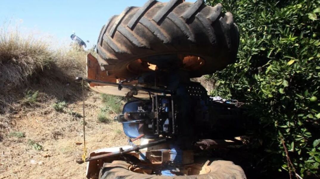 Ηλικιωμένος καταπλακώθηκε από τρακτέρ στην Πέλλα