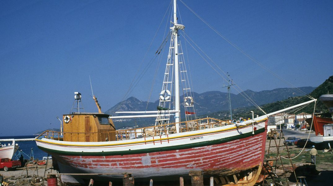 Ξυλοναυπηγική τέχνη: Eκπαιδευτική δομή στη Σάμο 