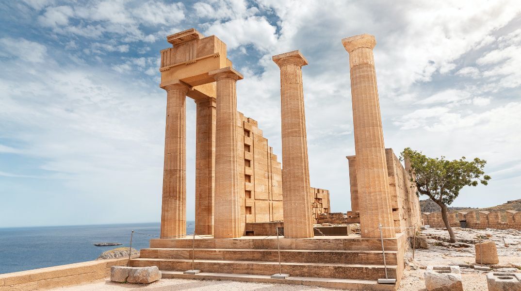 Google: Οι κορυφαίοι ταξιδιωτικοί προορισμοί σε αναζητήσεις το 2023 - Ελλάδα και Ρόδος πέτυχαν πρωτιές στην παγκόσμια λίστα.