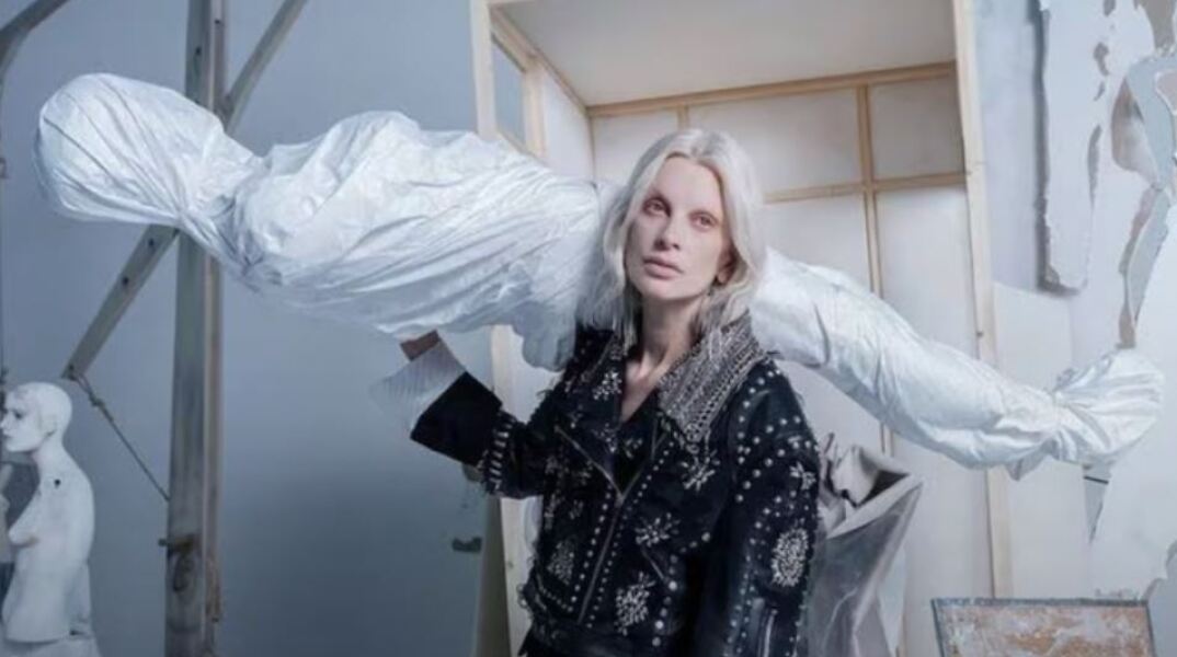 Σάλος με καμπάνια της Zara που κατηγορήθηκε πως παρέπεμπε στη Γάζα 