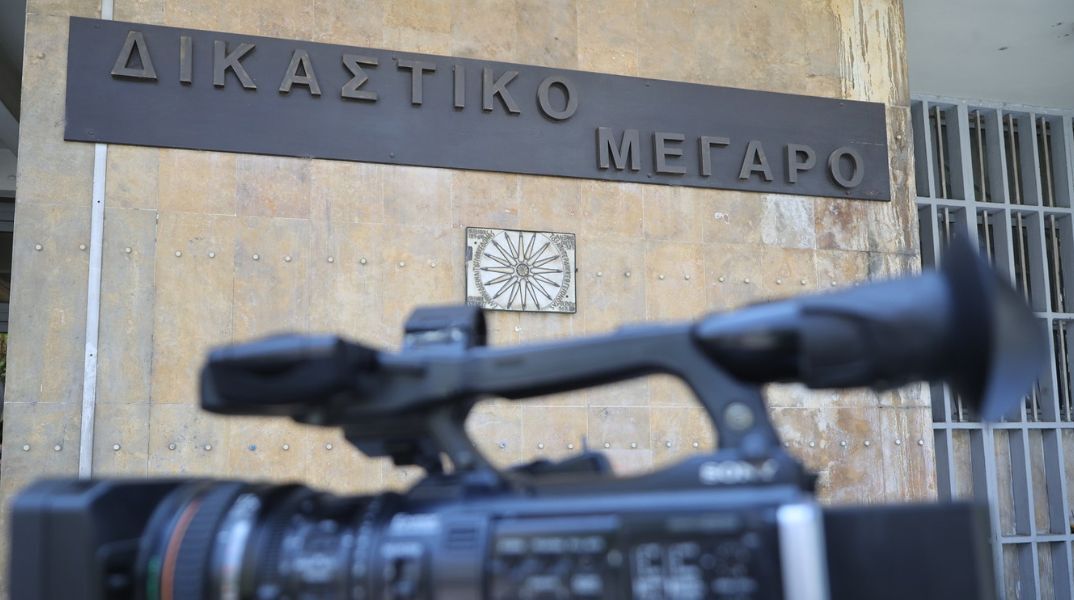 Νεοχωρούδα: Απολογείται σήμερα ο 37χρονος ιδιοκτήτης των σκύλων που επιτέθηκαν μέχρι θανάτου στην 50χρονη - Η υπερασπιστική γραμμή του - Νέες μαρτυρίες.