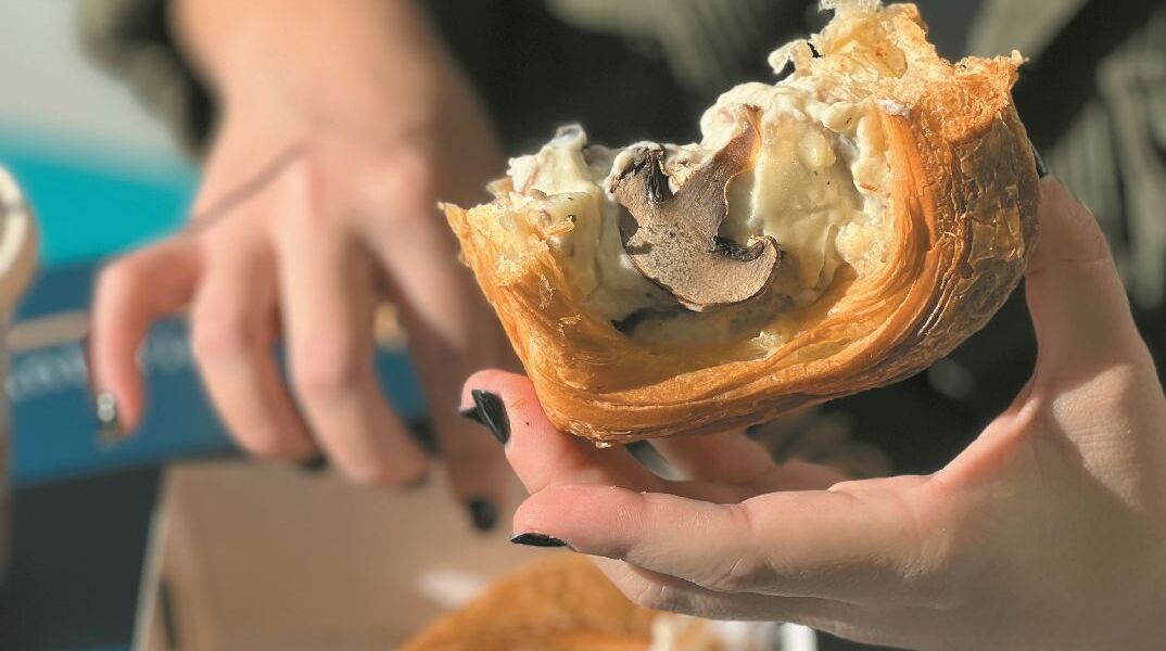 Flaked Croissanterie