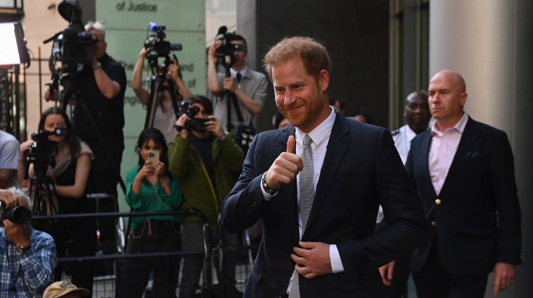 Πρίγκιπας Χάρι: Πέτυχε την καταδίκη της Daily Mirror 