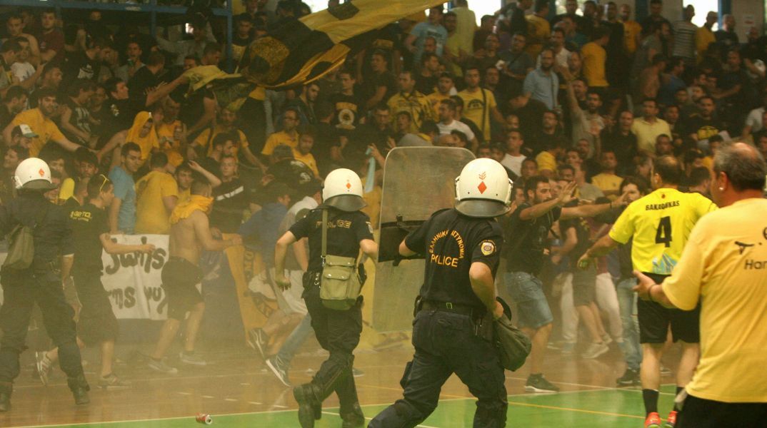 Τα επτά νέα μέτρα για την αντιμετώπιση της οπαδικής βίας