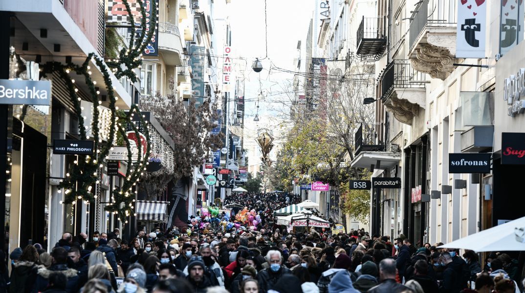 Χριστούγεννα 2023: Ανοιχτά σήμερα Κυριακή 17 Δεκεμβρίου τα καταστήματα - Πώς διαμορφώνεται το εορταστικό ωράριο λειτουργίας.