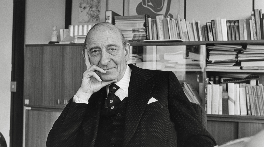 «Το όπιο των διανοουμένων» του Ρεϋμόν Αρόν κυκλοφορεί για πρώτη φορά στα ελληνικά