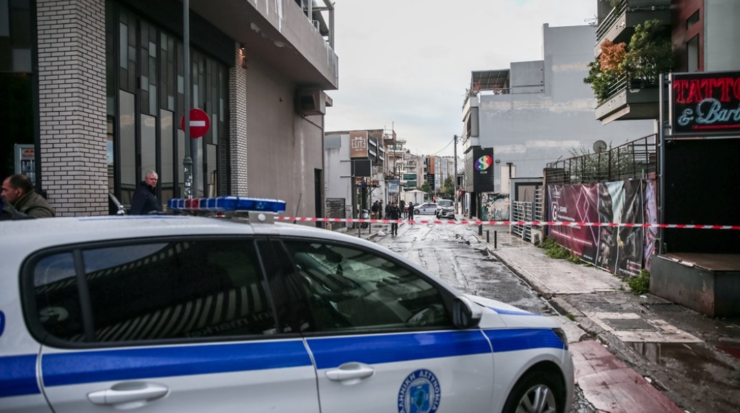 Αποκλεισμένο από αστυνομικούς το σημείο των πυροβολισμών στο Γκάζι