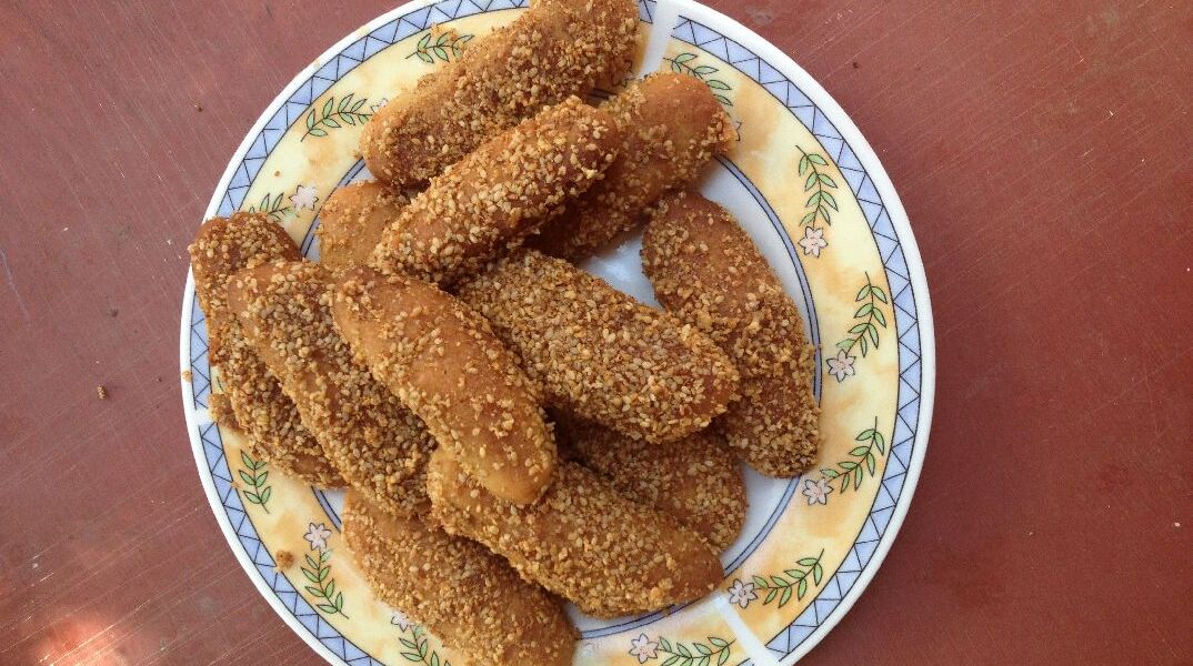 Συνταγή για ικαριώτικα μελομακάρονα