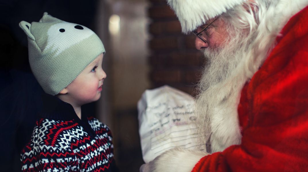 Τι περιλαμβάνει το «καλάθι του Άη Βασίλη» και μέχρι πότε θα είναι σε ισχύ