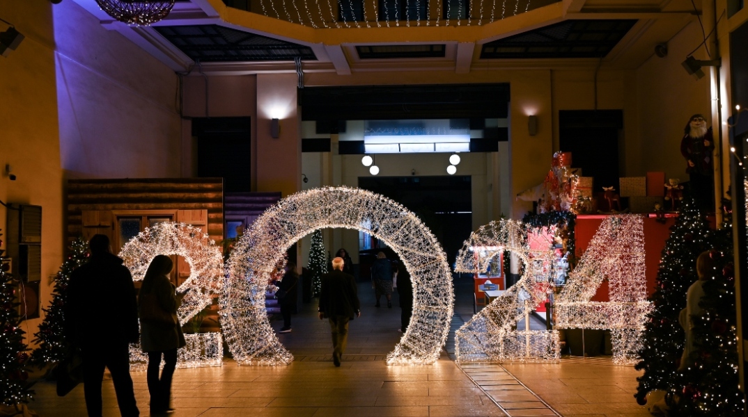 Δίσκοι, Ταινίες, Σειρές, Εκθέσεις και Βιβλία για τα Χριστούγεννα