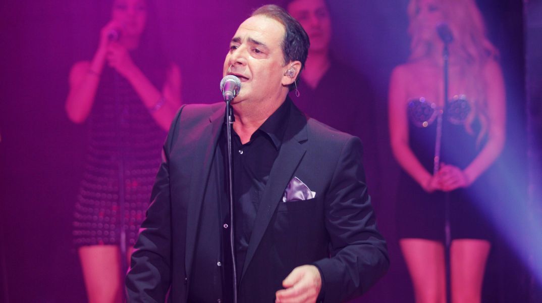 Η τελευταία τηλεοπτική παρουσία τουΒασίλη Καρρά που συγκίνησε