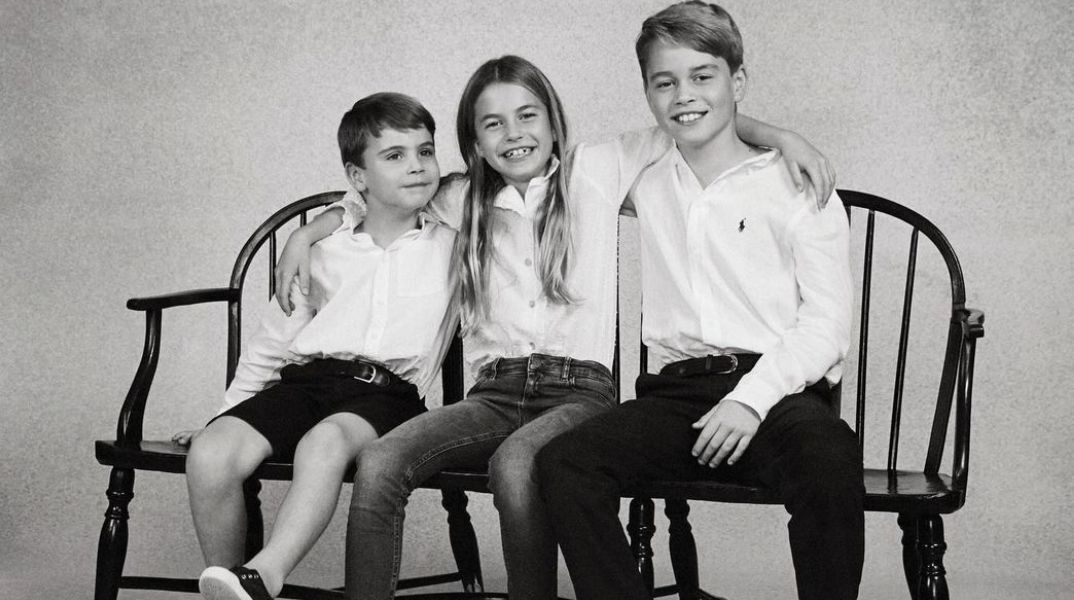 Πρίγκιπας Ουίλιαμ - Κέιτ Μίντλετον: Νέα φωτογραφία με τα παιδιά τους για την ημέρα των Χριστουγέννων