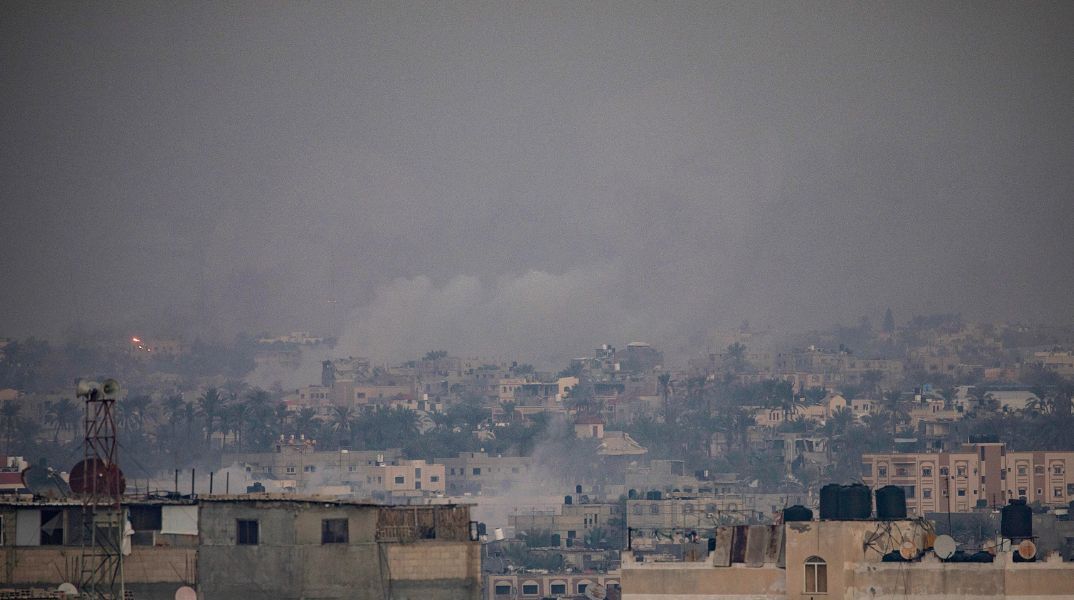 OHE: Βαθιά ανησυχία για ισραηλινούς βομβαρδισμούς στη Γάζα