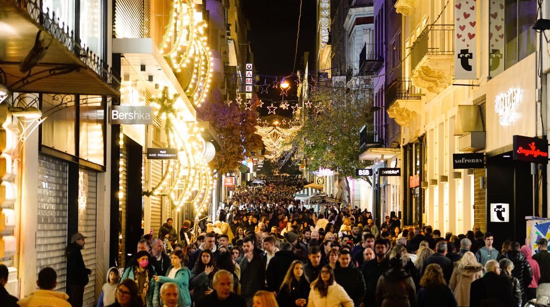 Κορωνοϊός: Κρούει τον «κώδωνα» ο Τζανάκης για τους άνω των 60