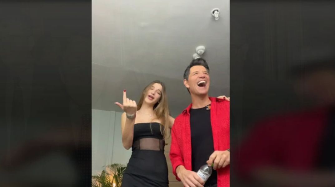 Ο Σάκης Ρουβάς και η κόρη του Αναστασία χορεύουν το «Θέλεις ή Δεν Θέλεις» στο Tik Tok