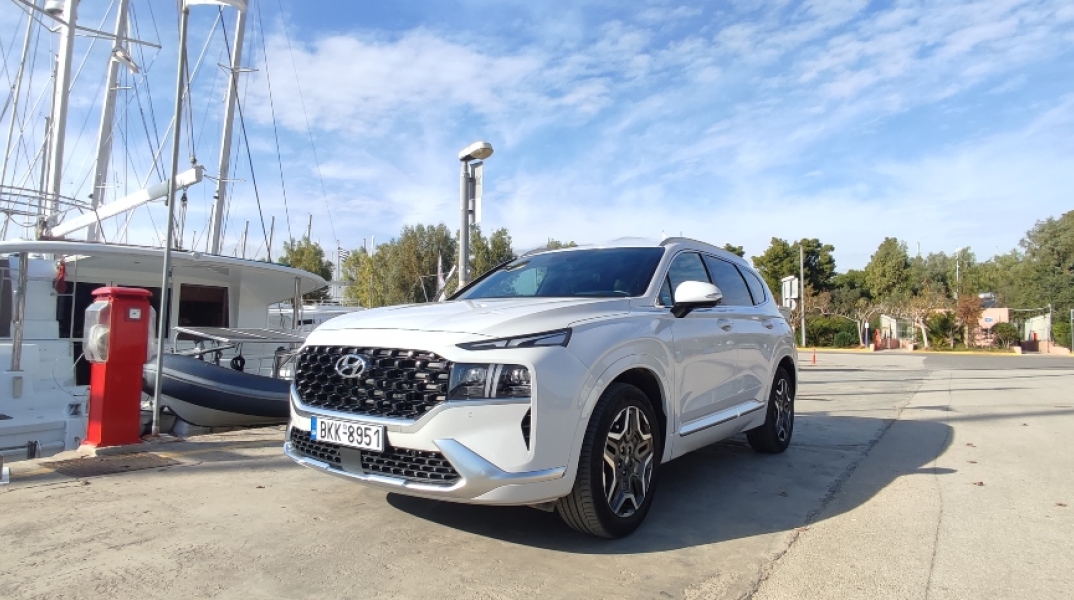 Hyundai Santa Fe: Το αυτοκίνητο που κάνει τα ταξίδια καθημερινή, ξεκούραστη απόλαυση