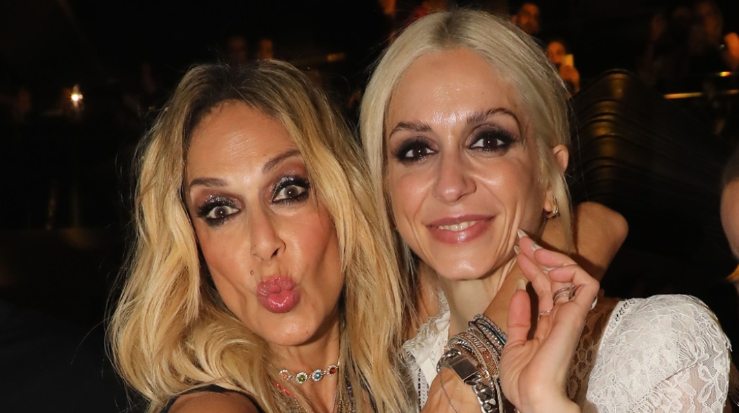 Σοφία Καρβέλα και Άννα Βίσση