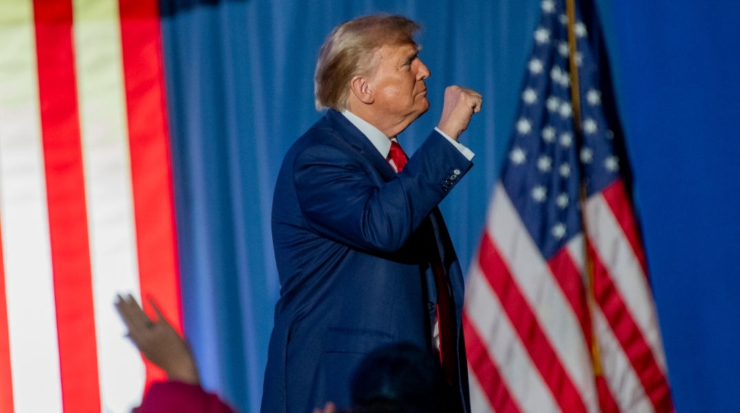 Ξεκινούν τα προκριματικά των Ρεπουμπλικανών από την Αϊόβα με μεγάλο προβάδισμα του Τραμπ