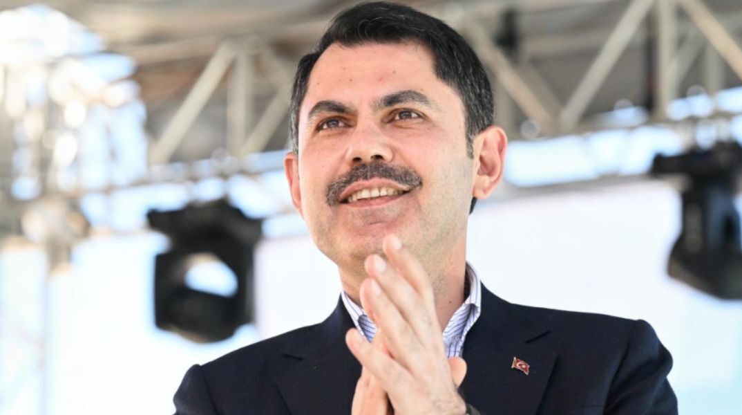 Μουράτ Κουρούμ: Ποιος είναι ο εκλεκτός του Ερντογάν για την Κωνσταντινούπολη