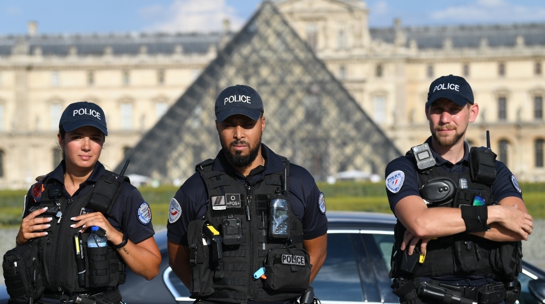  Γαλλία: το μεγάλο φακέλωμα