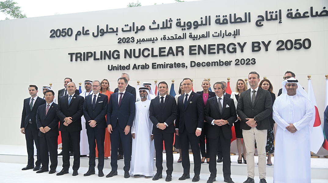 Ο Μακρόν και η επιστροφή της πυρηνικής ενέργειας