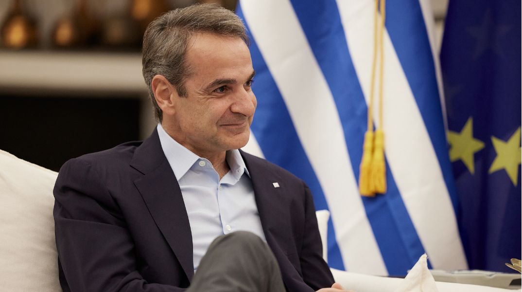 Κυριάκος Μητσοτάκης: Ανάρτηση του πρωθυπουργού με την εβδομαδιαία ανασκόπηση του κυβερνητικού έργου - Δεσμεύεται για την υλοποίηση σημαντικών μεταρρυθμίσεων.