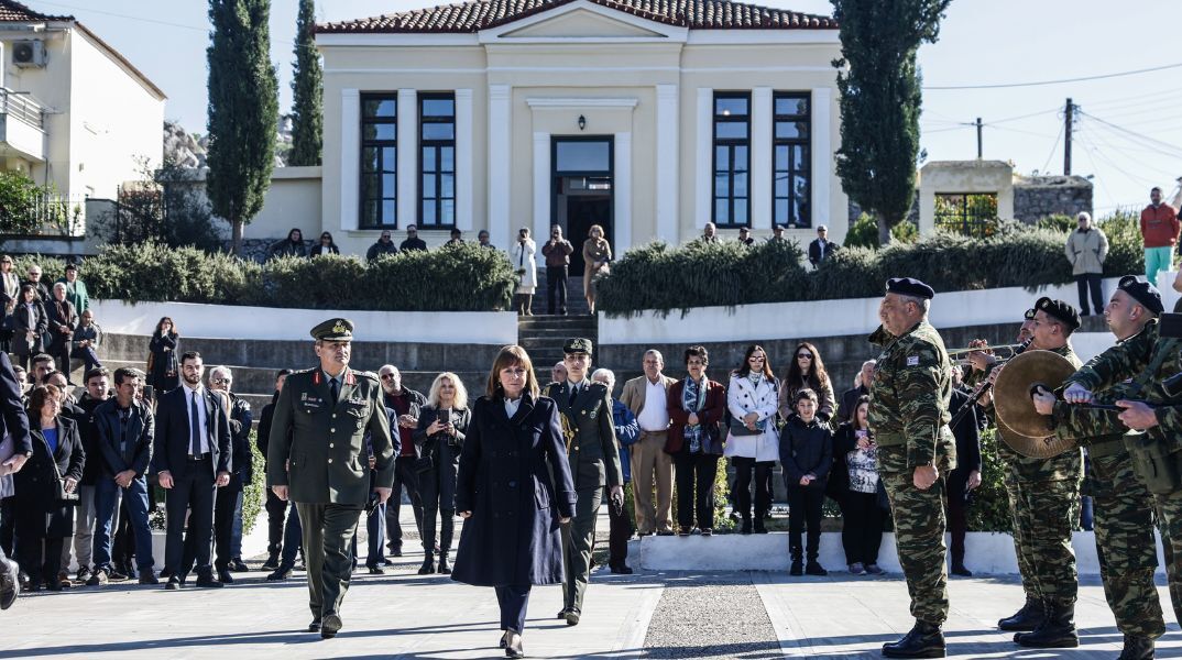 Κατερίνα Σακελλαροπούλου: Δήλωση της Προέδρου της Δημοκρατίας για την 202η επέτειο της Α' Εθνοσυνέλευσης των Ελλήνων - Παρέστη στις εκδηλώσεις στην Επίδαυρο.