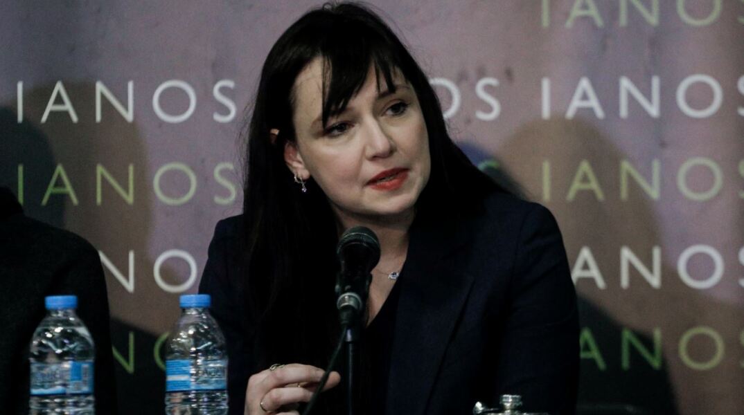 Αθηναΐς Νέγκα: «Αν δεν κάνω ολική πλαστική δεν θα φύγει η ανασφάλεια»