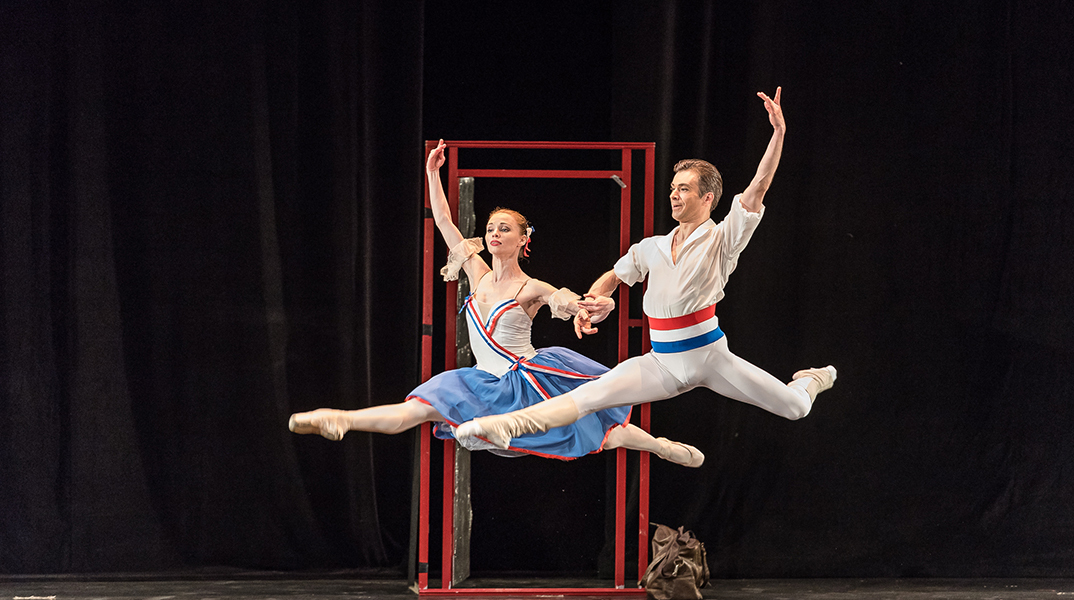 Άλμα προς την ελευθερία - Η ιστορία του Ρούντολφ Νουρέγιεφ