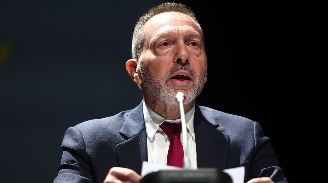 Γιάννης Στουρνάρας: Η επενδυτική βαθμίδα απαρχή προσπάθειας για αύξηση της ευημερίας του λαού - Στις προκλήσεις του 2024 αναφέρθηκε ο διοικητής της ΤτΕ.