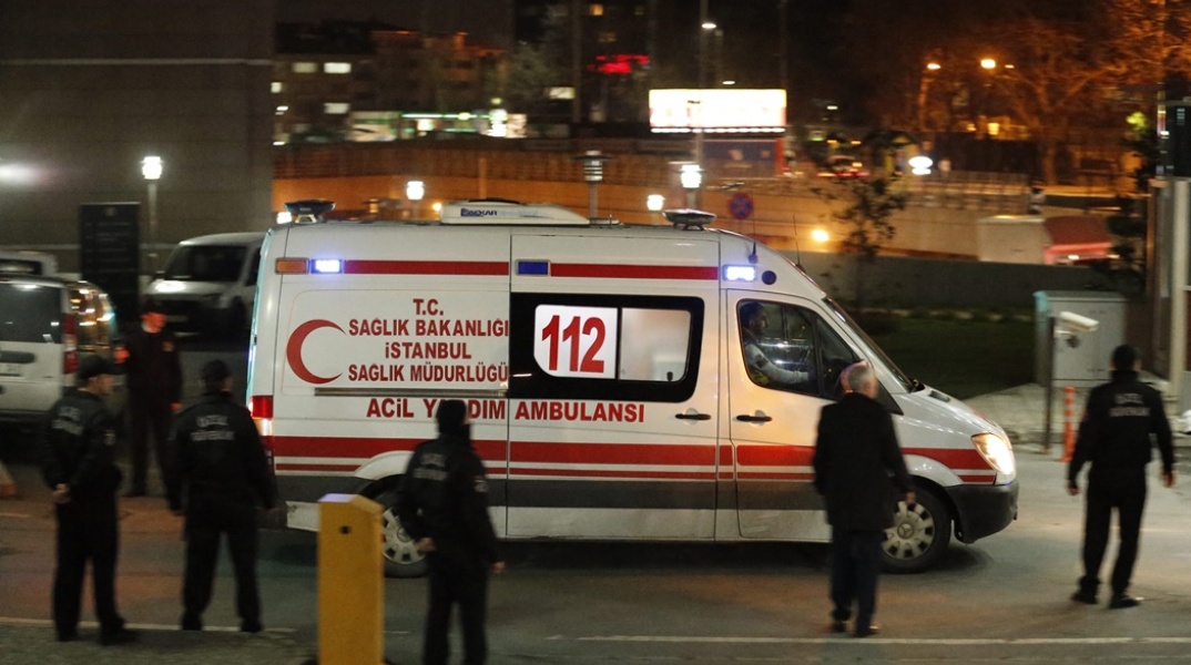 Ασθενοφόρο στην Τουρκία