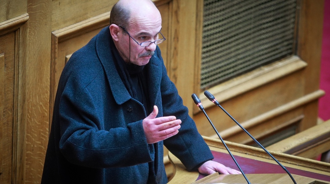 Ο Γιάννης Μιχελογιαννάκης ζητά τη διαγραφή του από τον ΣΥΡΙΖΑ - «Το κόμμα είναι σε κώμα»