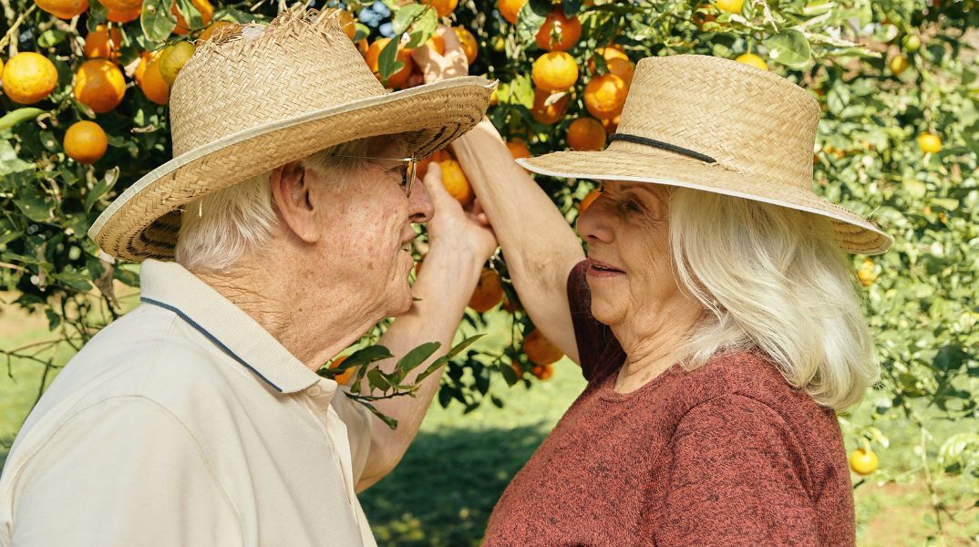Προσδόκιμο ζωής: Μειώνεται το χάσμα ανδρών και γυναικών