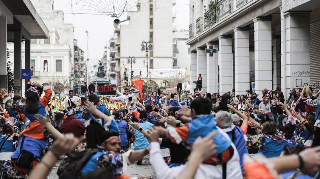 Πάτρα: Ξεκινάει σήμερα το καρναβάλι με σύνθημα «Be Unplugged!»