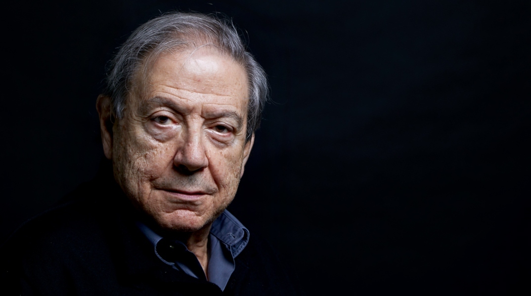 Ο Ιωσήφ Βεντούρας μιλάει για την Εταιρεία Συγγραφέων και τη δική του πορεία στην ποίηση