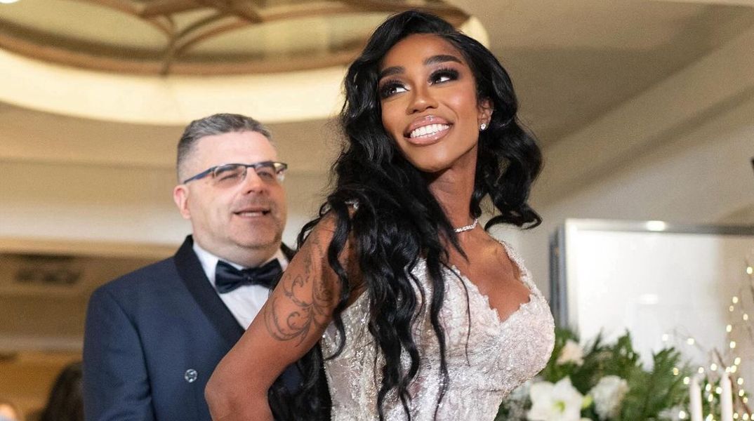 Η Ελίζαμπεθ Ελέτσι έδωσε τη δική της απάντηση για το πάρτι φοροδιαφυγής που έγινε στον πολυτελή γάμο της και προκάλεσε την ενεργοποίηση των ελεγκτών της ΑΑΔΕ.