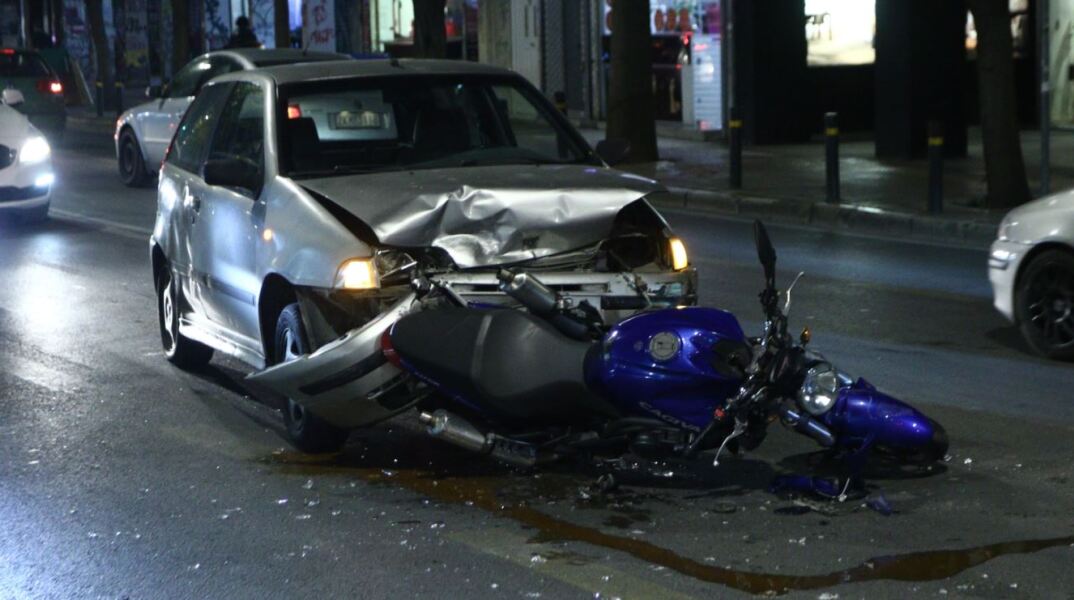 Τροχαίο δυστύχημα με δύο νεκρούς στο κέντρο της Αθήνας