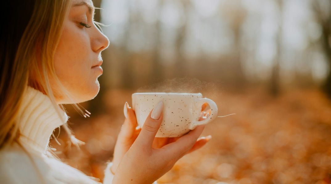 Βρετανία - ΗΠΑ: Διπλωματική κόντρα με εκατέρωθεν αστεία έπειτα από πρόταση Αμερικανίδας χημικού για προσθήκη αλατιού για ένα τέλειο φλιτζάνι τσάι.