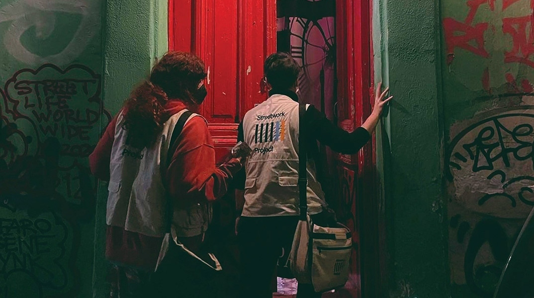 Red Umbrella Athens: Ιστορίες από άτομα που εργάζονται στο σεξ