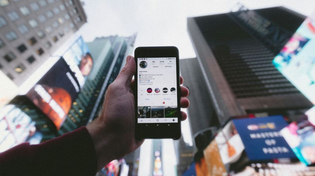 Η Ιταλία «σκανάρει» τα social media για την πάταξη της φοροδιαφυγής