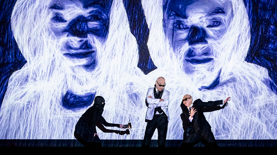 Οι Residents στο Θέατρο Παλλάς με το «God in 3 Persons»