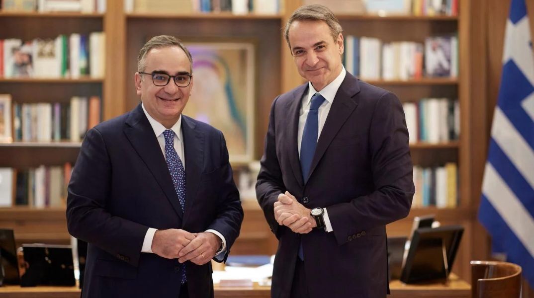 Ευρωεκλογές: Ο Βασίλης Κοντοζαμάνης υποψήφιος με τη ΝΔ - Συναντήθηκε με τον Κυριάκο Μητσοτάκη ο σύμβουλος του πρωθυπουργού για θέματα υγείας.