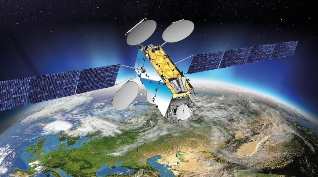 Hellas Sat 5: Ο πρώτος επιχειρησιακός δορυφόρος στον κόσμο με οπτικές τηλεπικοινωνίες laser μεγάλων ταχυτήτων - Προϊόν ελληνογαλλικής τεχνολογικής συνεργασίας.