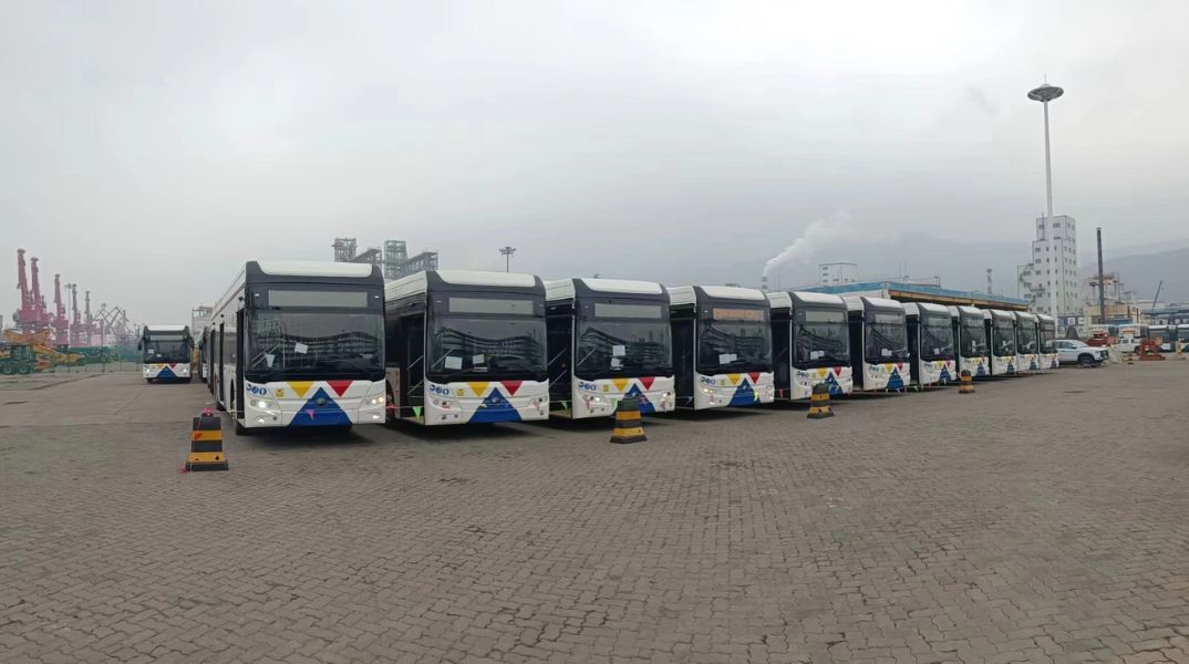 Θεσσαλονίκη: Ξεκίνησαν από το κινεζικό λιμάνι Lianyungang τα 110 ηλεκτρικά λεωφορεία για τον ΟΑΣΘ - Εντός Μαρτίου αναμένονται στην πόλη.