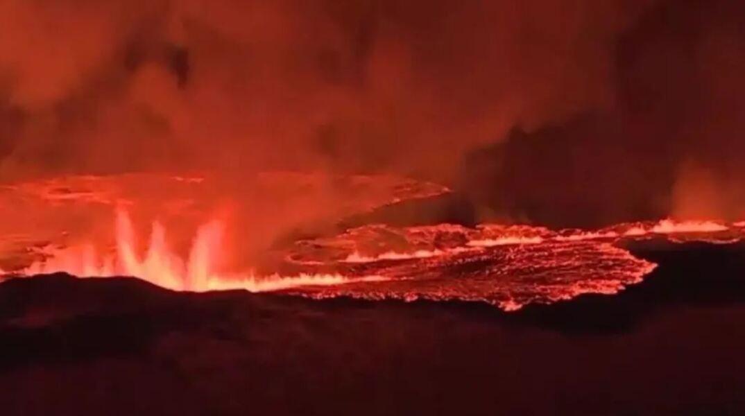 Εξερράγη ξανά το ηφαίστειο του Γκρίνταβικ - Λάβα πλησιάζει την πόλη